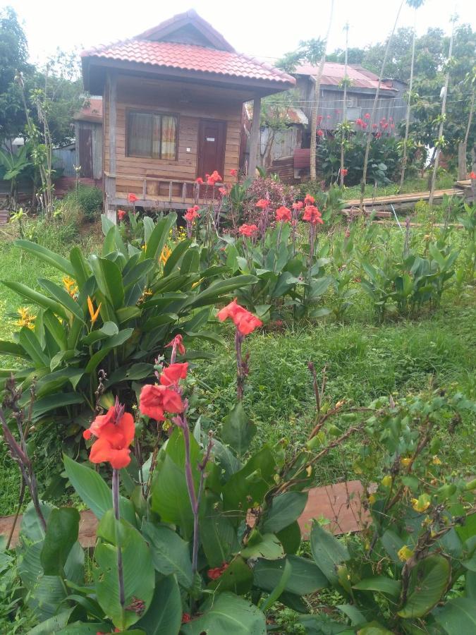 Banlung Happy Bungalow & Trekking מראה חיצוני תמונה